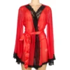 Déshabillé lingerie voile rouge et dentelle – manches longues (détail produit sur fond blanc) Déshabillé lingerie voile rouge et dentelle – manches longues