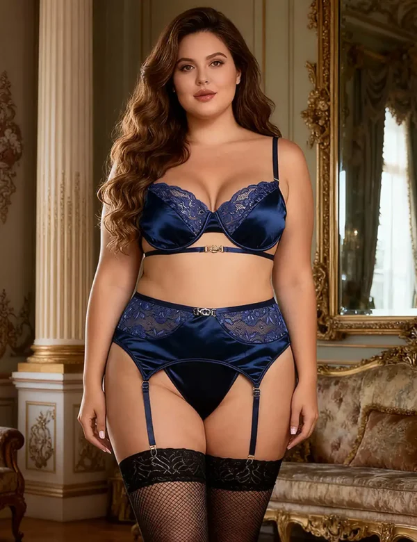 Ensemble lingerie satin porte-jarretelles bleu nuit (vue de face) Ensemble lingerie satin porte-jarretelles bleu nuit