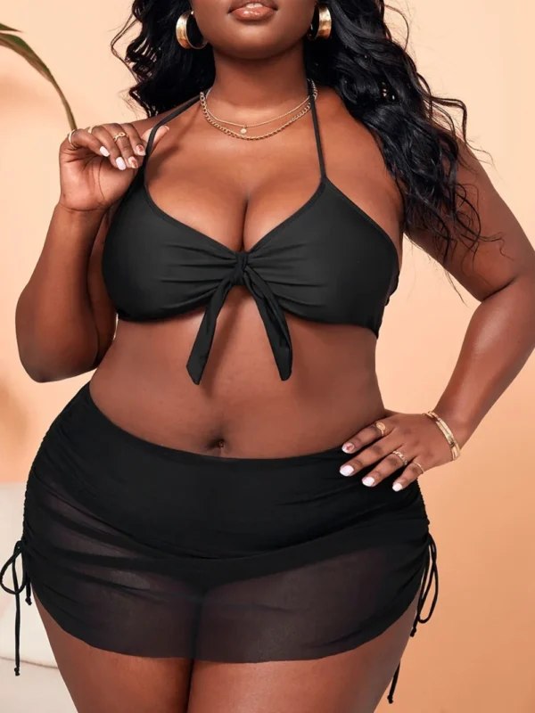 Bikini noir avec jupe courte intégrée réglable