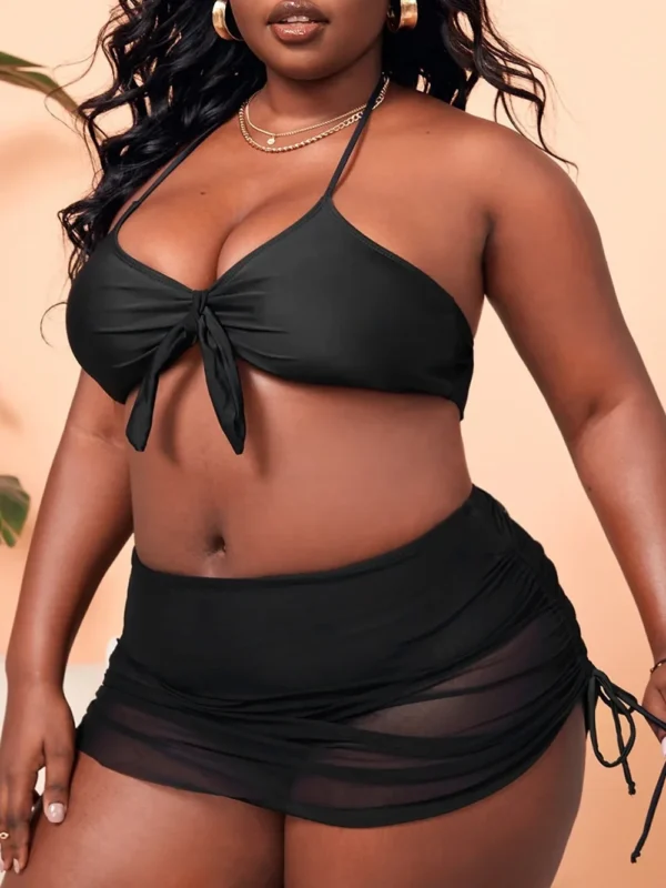 Bikini noir avec jupe courte intégrée réglable