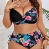 Maillot de bain grande taille 2 pièces – taille haute sculptante (noir et bleu face) Maillot de bain grande taille 2 pièces – taille haute sculptante