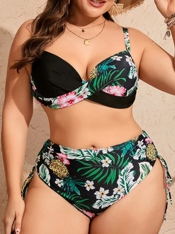 Maillot de bain grande taille 2 pièces – taille haute sculptante (noir et vert, face) Maillot de bain grande taille 2 pièces – taille haute sculptante
