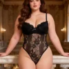 Body noir dentelle et tulle transparent (face) Body noir dentelle et tulle transparent à armatures