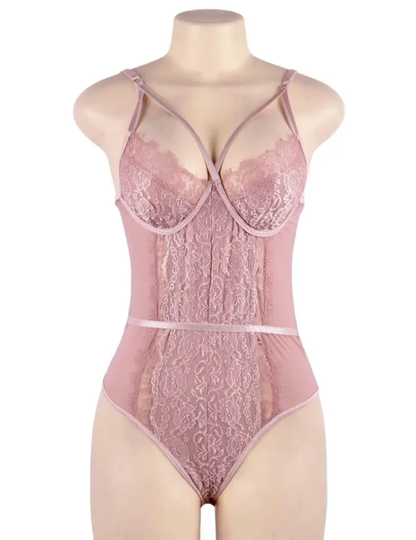 Body rose grande taille en dentelle (2) Body rose grande taille en dentelle
