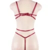 Body rouge ajouré lanières et broderies (3) Body rouge ajouré à lanières et broderies