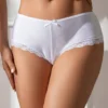Culotte sexy à lanières dos ouvert (blanc, vue de face) Culotte sexy dos ouvert à lanières
