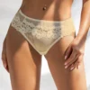 Culotte tanga en dentelle florale beige (2) Culotte tanga en dentelle florale