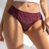 Culotte tanga en dentelle florale bordeaux (1) Culotte tanga en dentelle florale