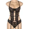 Ensemble dentelle guêpière noire et string à bijoux (8) Ensemble dentelle guêpière noire et string à bijoux