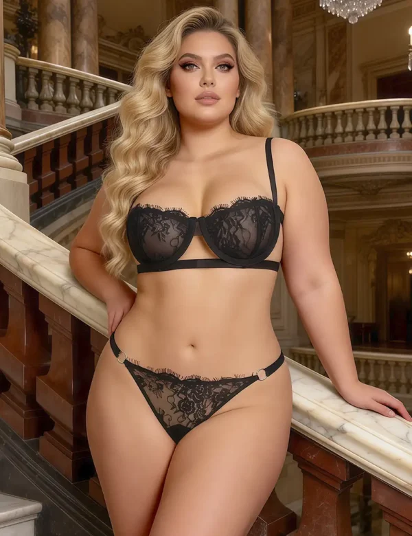 Ensemble lingerie noir dentelle et décolleté ouvert (1) Ensemble lingerie noir dentelle et décolleté ouvert