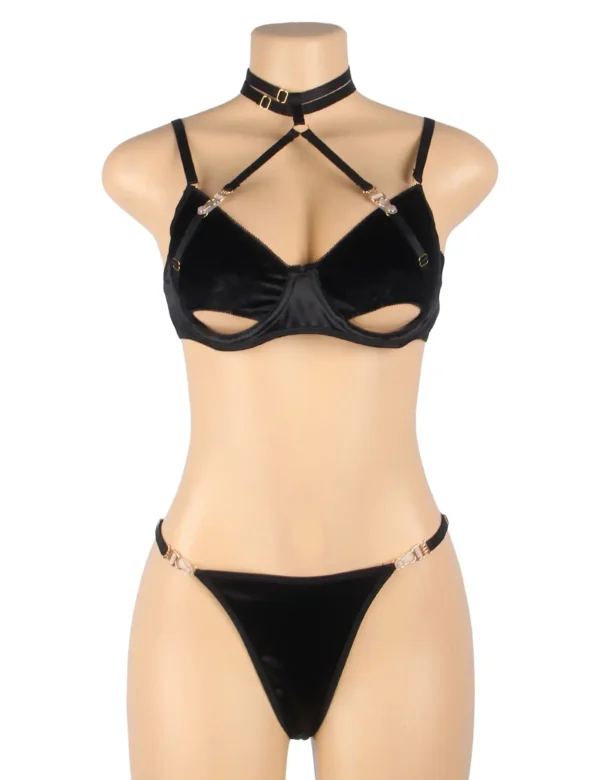 Ensemble lingerie velours noir à lanières (5) Ensemble lingerie velours noir à lanières