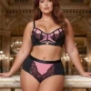 Ensemble noir et rose culotte haute et harnais (7) Ensemble noir et rose culotte haute et harnais
