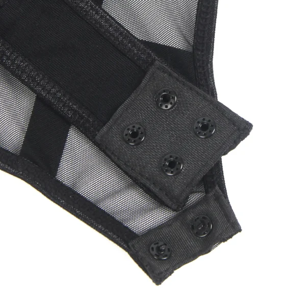 Guêpière noire effet cuir résille et lacets (3) Guêpière noire effet cuir résille et lacets