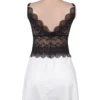 Nuisette blanche satinée et dentelle noire (5) Nuisette blanche satinée et dentelle noire