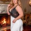 Nuisette blanche satinée et dentelle noire (6) Nuisette blanche satinée et dentelle noire