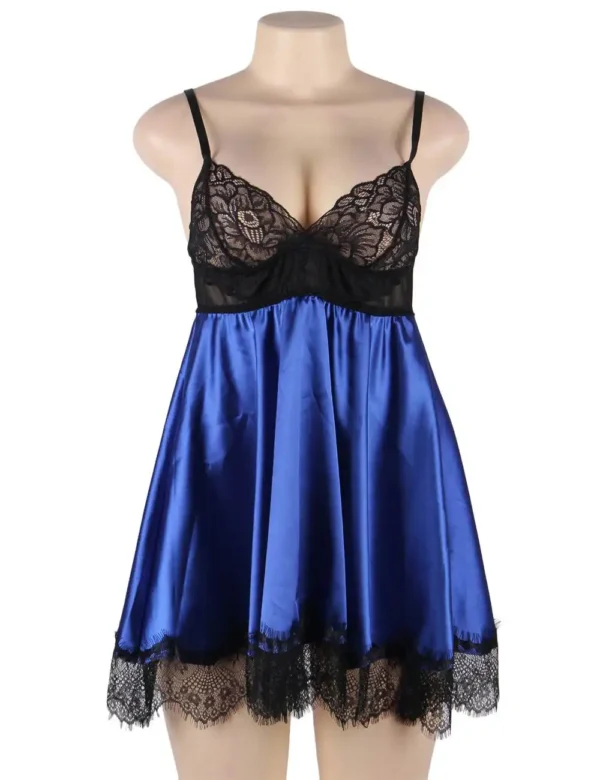 Nuisette en satin bleu et dentelle noire (3) Nuisette en satin bleu et dentelle noire