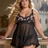 Nuisette noire et broderies roses (4) Nuisette noire et broderies roses