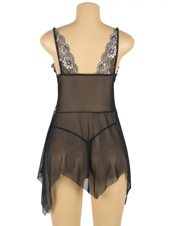 Nuisette ouverte noire et dentelle blanche (3) Nuisette ouverte noire et dentelle blanche
