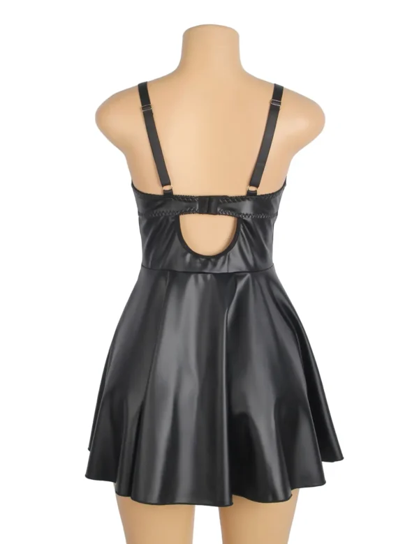 Robe noire effet cuir coupe évasée (4) Robe noire effet cuir coupe évasée
