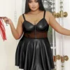 Robe noire effet cuir coupe évasée (6) Robe noire effet cuir coupe évasée