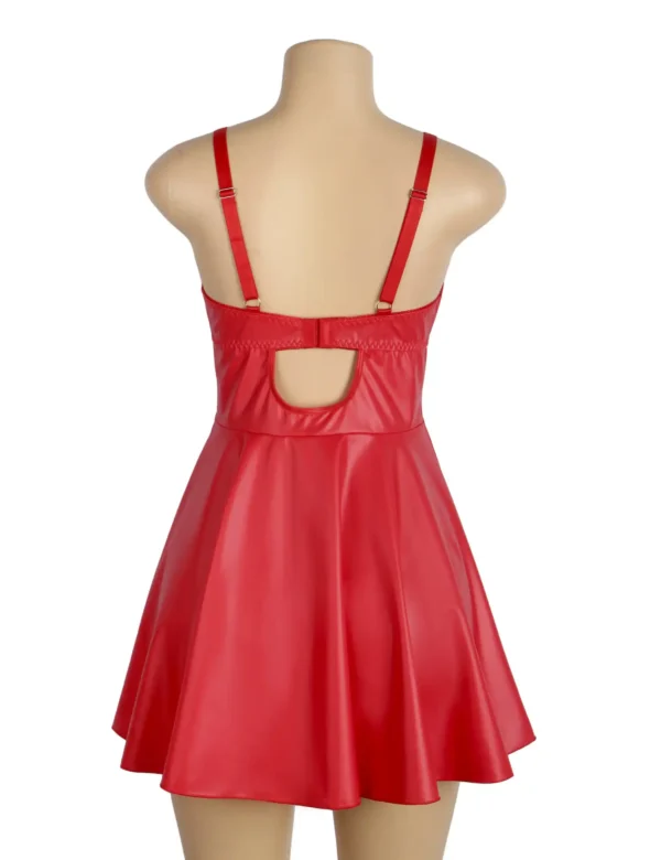 Robe rouge effet cuir coupe évasée (2) Robe rouge effet cuir coupe évasée