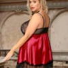 nuisette large en satin rouge rubis (vue de dos) Nuisette large en satin rouge Rubis