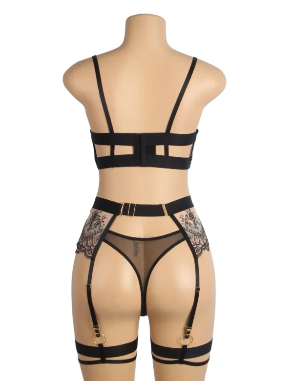 Ensemble lingerie noir transparent à broderies et porte-jarretelles (3) Ensemble lingerie transparent à broderies et porte-jarretelles