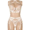 Ensemble lingerie sexy blanc porte-jarretelles et jarretières (2) Ensemble lingerie sexy blanc porte-jarretelles et jarretières