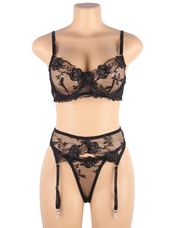 Ensemble lingerie transparent en dentelle noire avec porte-jarretelles (5) Ensemble lingerie transparent en dentelle noire avec porte-jarretelles